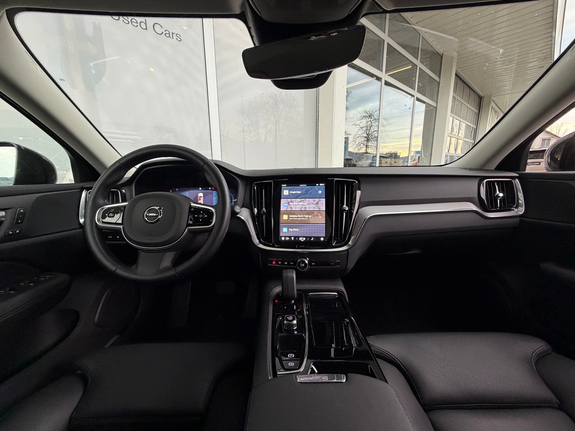 VOLVO V60 T6 eAWD Plus Dark Geartronic-image-7