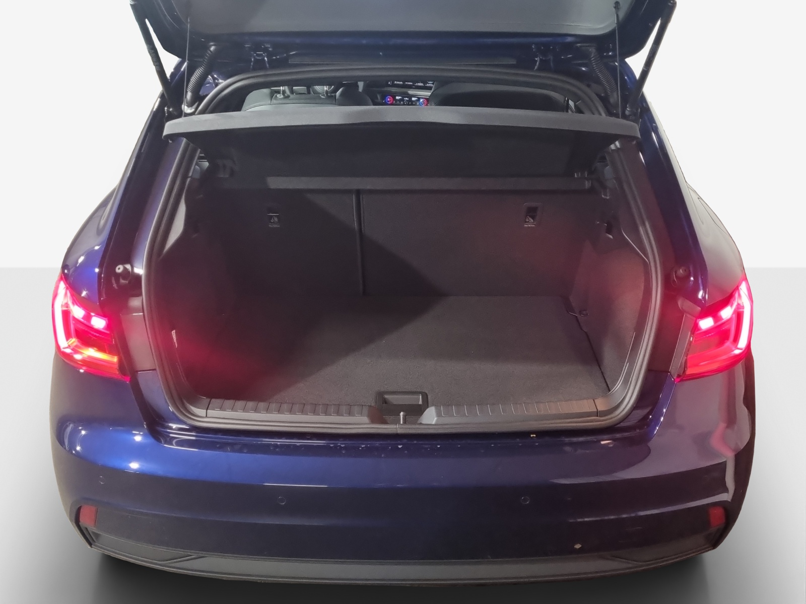 AUDI A1 Sportback 30 TFSI Attraction S-tronic-image-12