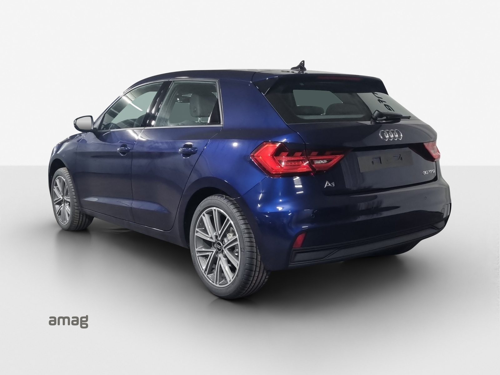 AUDI A1 Sportback 30 TFSI Attraction S-tronic-image-2
