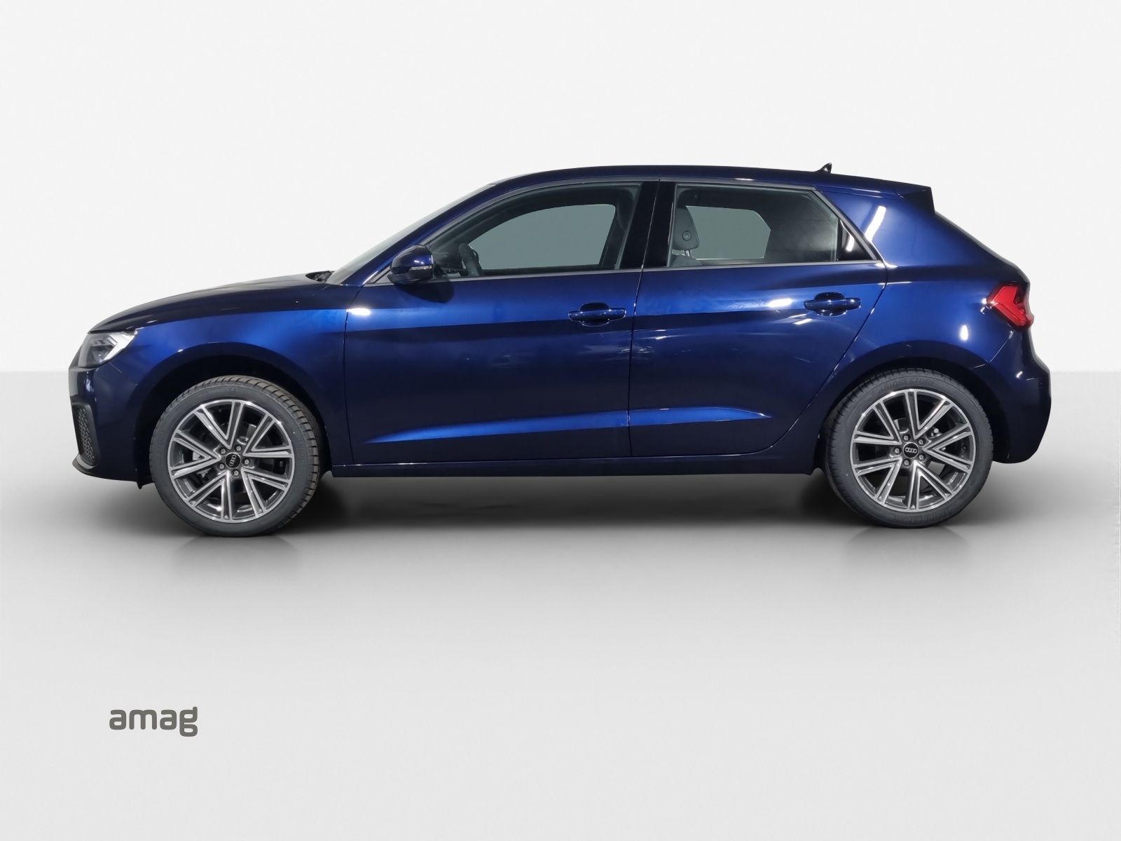 AUDI A1 Sportback 30 TFSI Attraction S-tronic-image-1