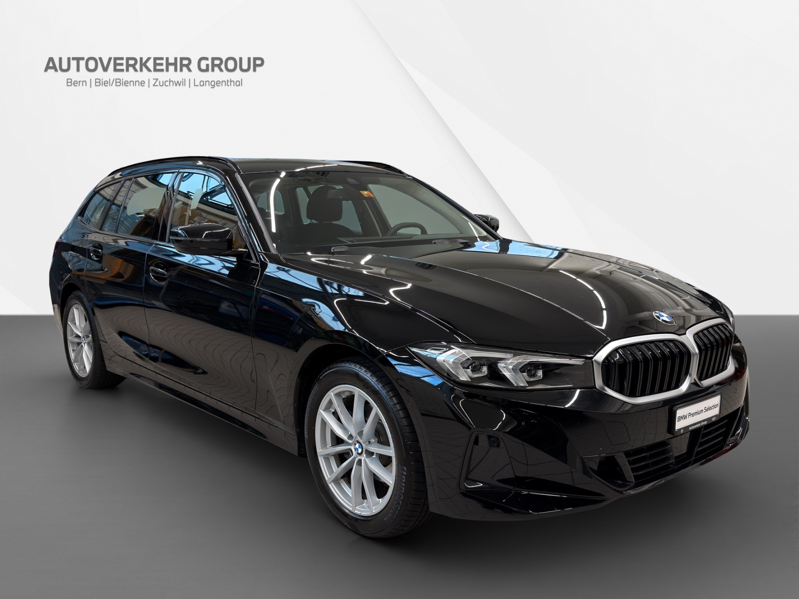 BMW 318i Touring-image-7