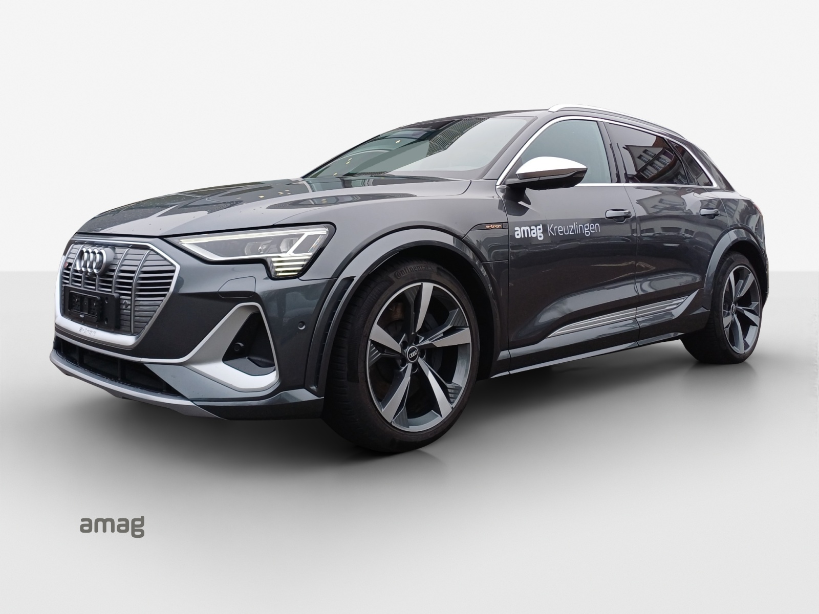 AUDI e-tron S quattro-image-0