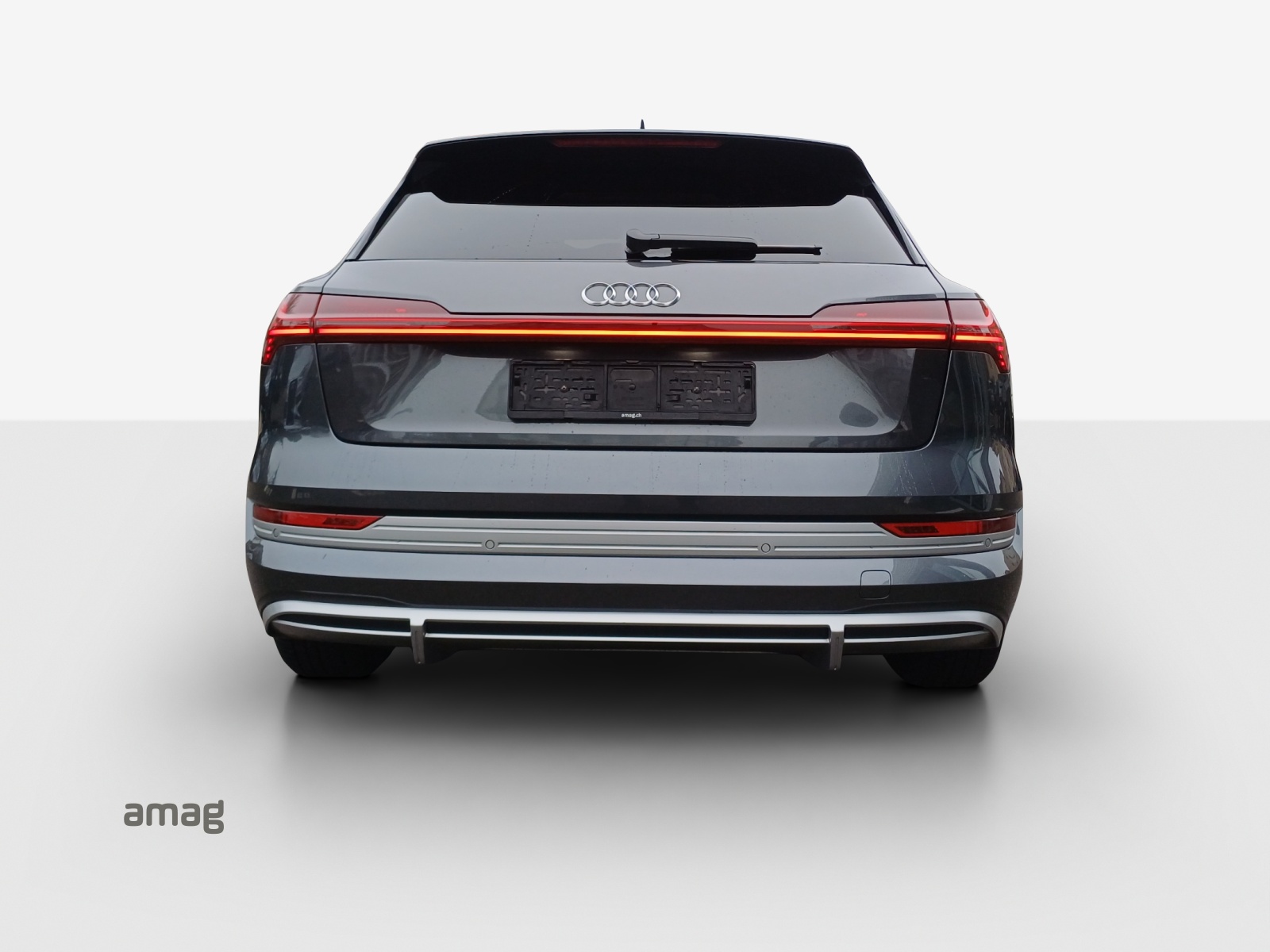 AUDI e-tron S quattro-image-4