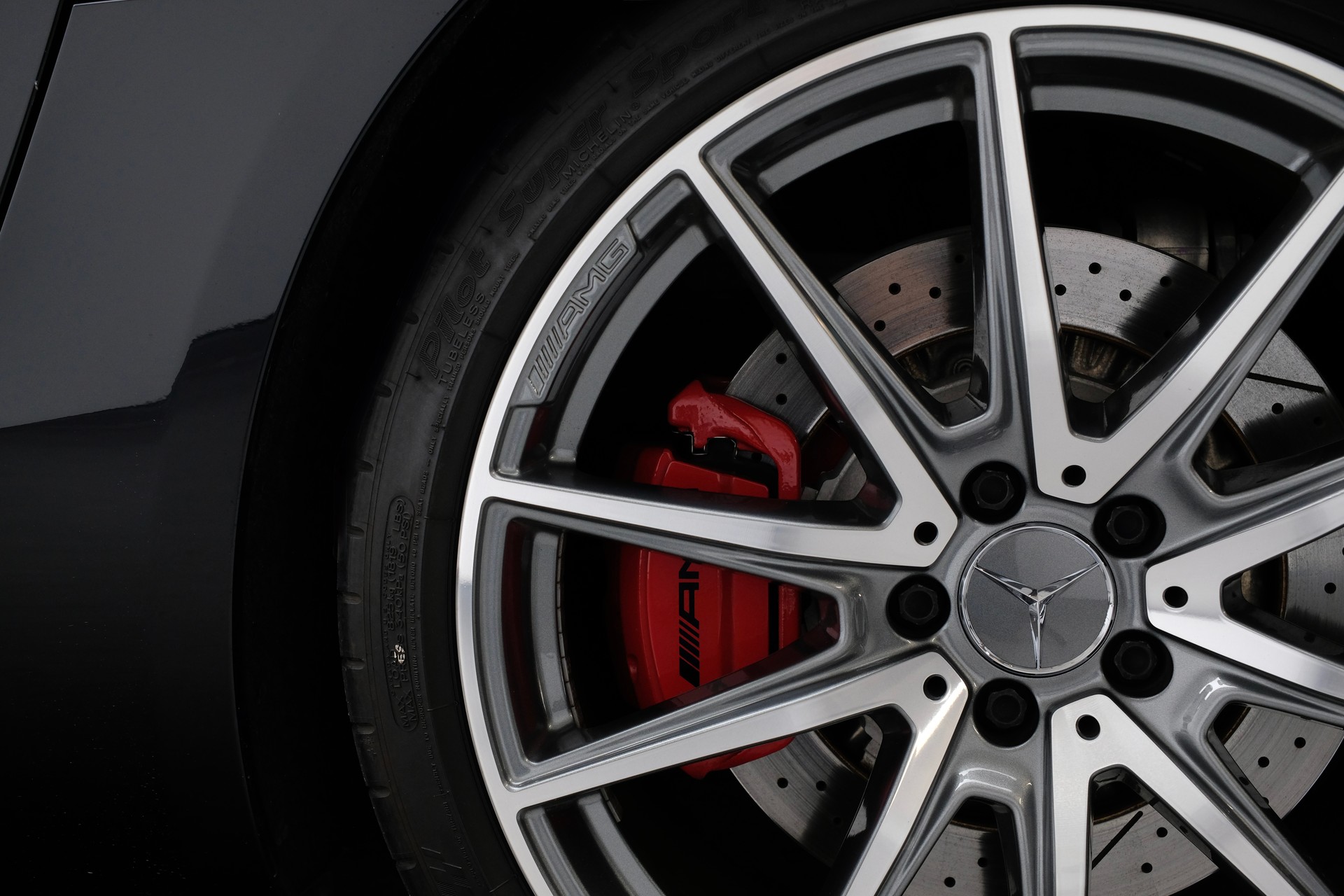 MERCEDES-BENZ AMG GT S Speedshift DCT-image-10