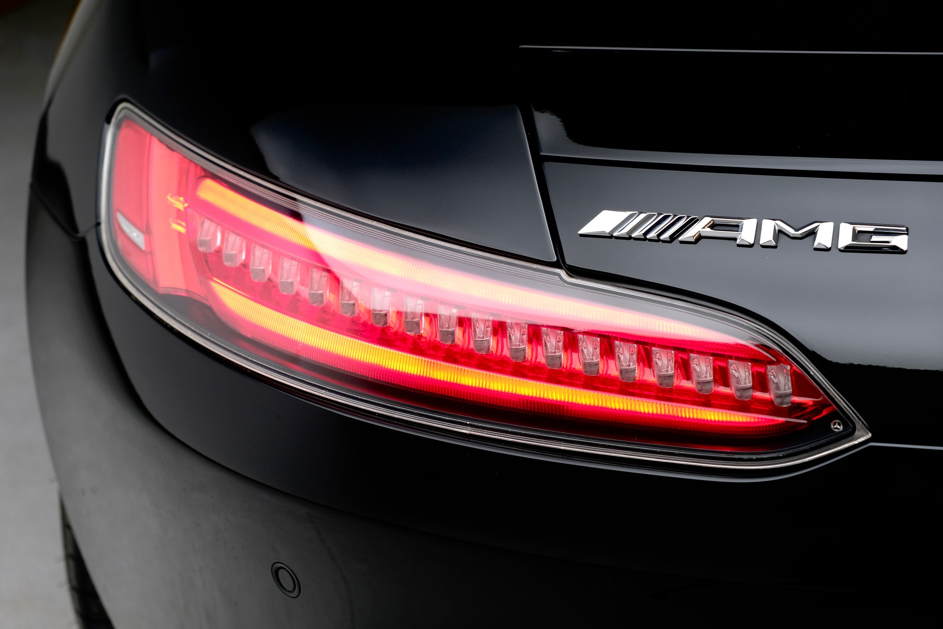 MERCEDES-BENZ AMG GT S Speedshift DCT-image-7
