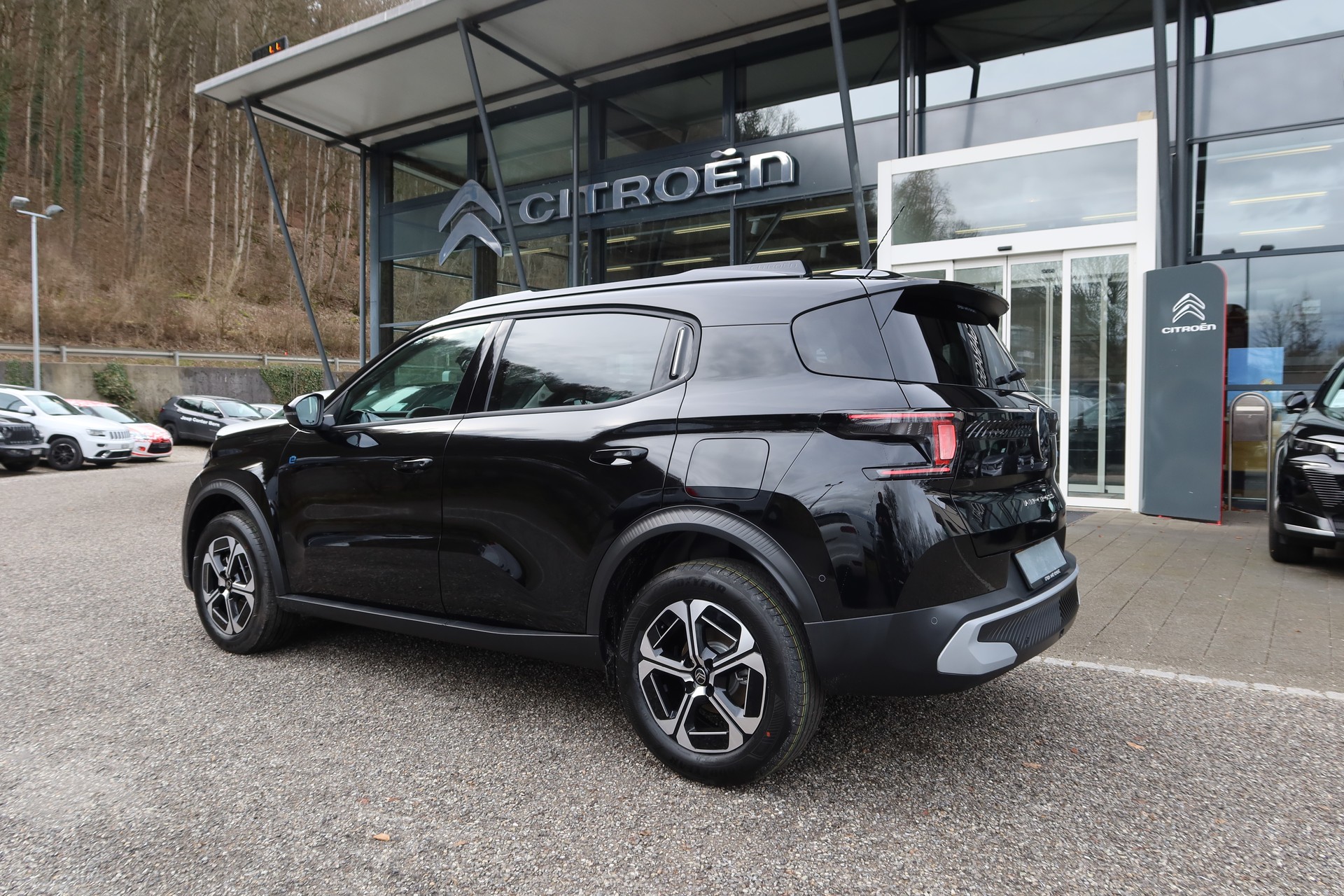 CITROEN e-C3 Aircross 54kWh Max-image-4