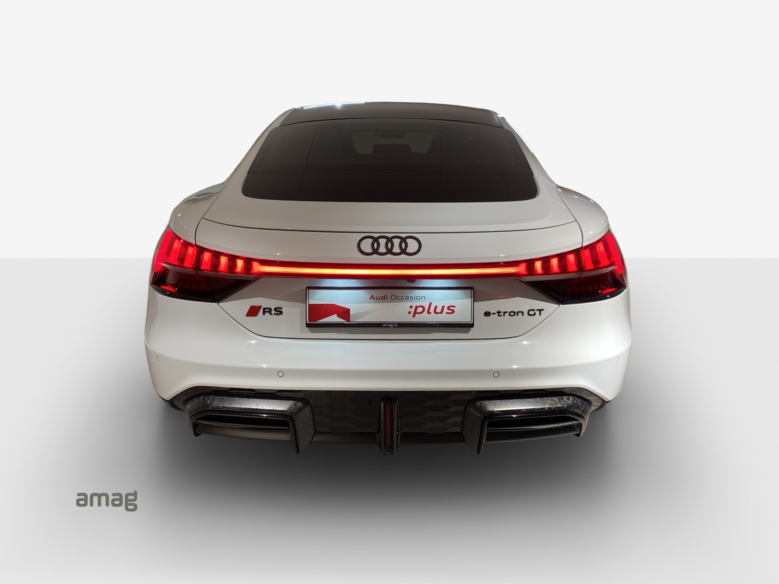 AUDI RS e-tron GT performance quattro-image-4