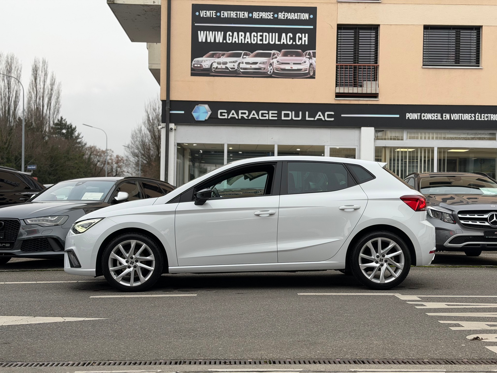 SEAT Ibiza 1.5 EcoTSI FR DSG-image-3