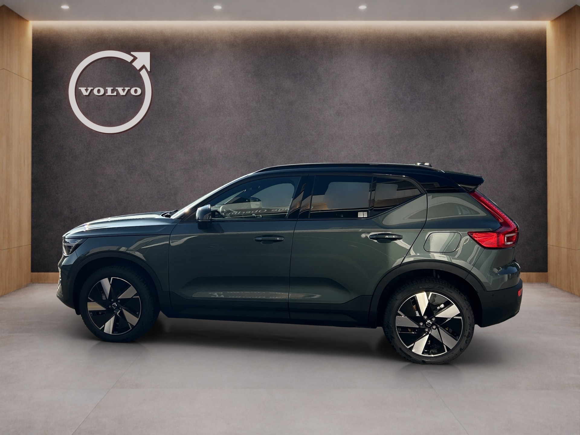 VOLVO EX40 Twin Performance Ultra AWD-image-3
