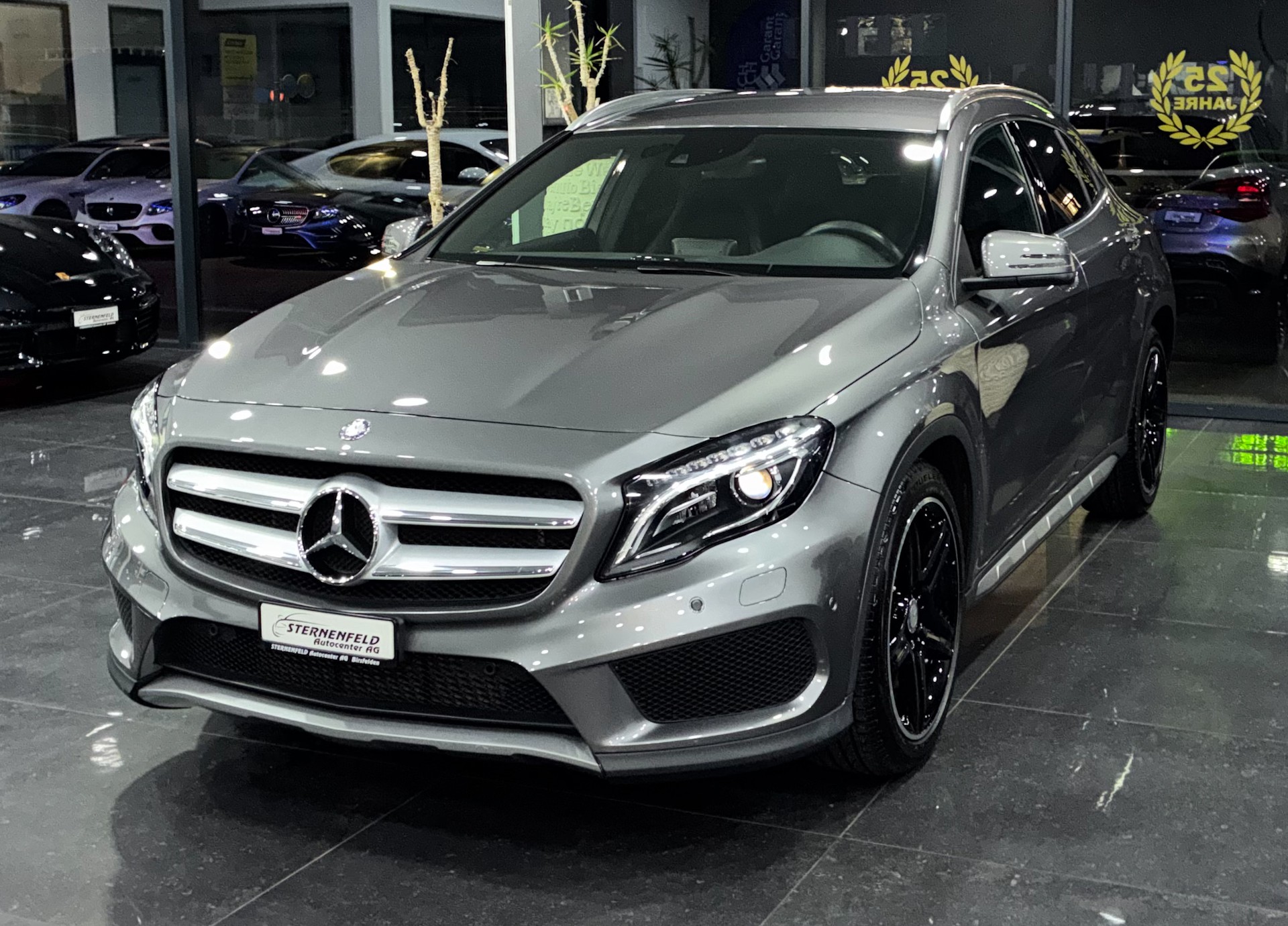 MERCEDES-BENZ GLA 250 AMG Line 4Matic 7G-DCT-image-0