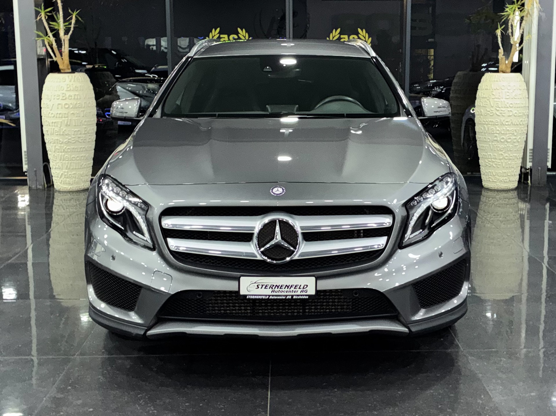 MERCEDES-BENZ GLA 250 AMG Line 4Matic 7G-DCT-image-1