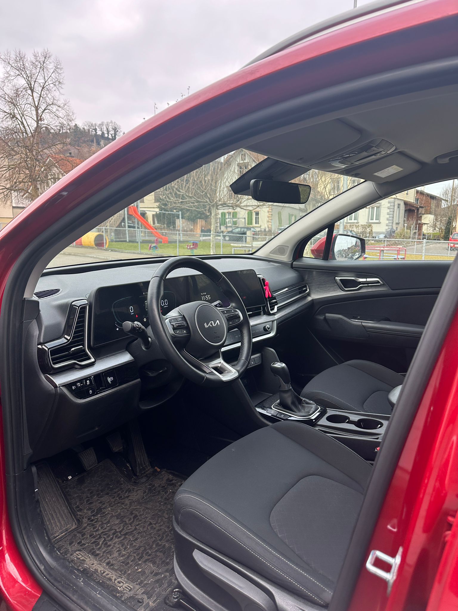 KIA Sportage 1.6T-GDi MHEV-image-4