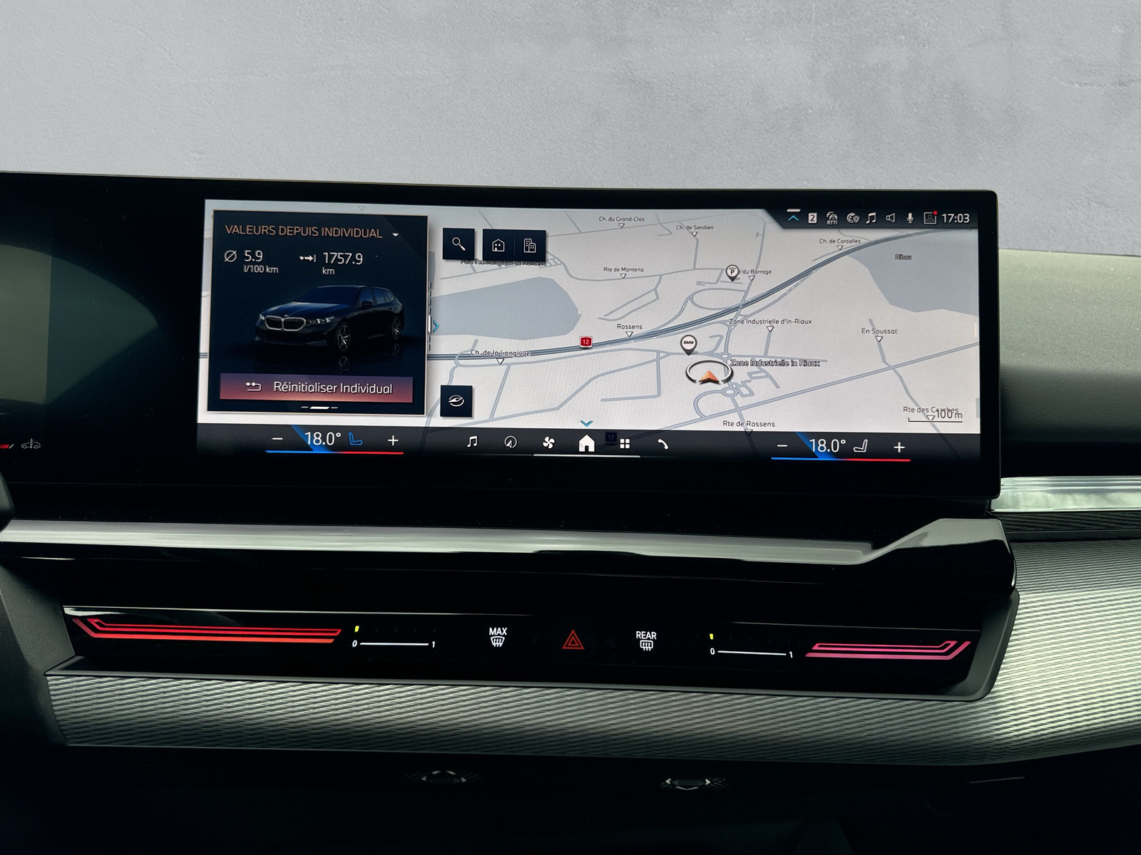 BMW 520d xDrive 48V Touring M Sport Steptronic-image-14