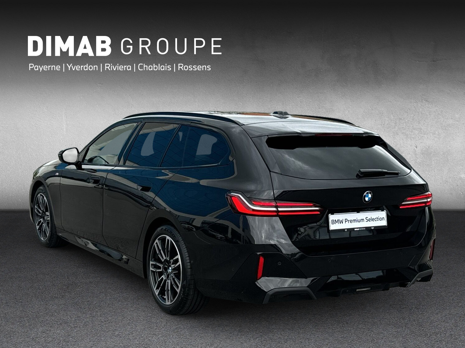 BMW 520d xDrive 48V Touring M Sport Steptronic-image-2