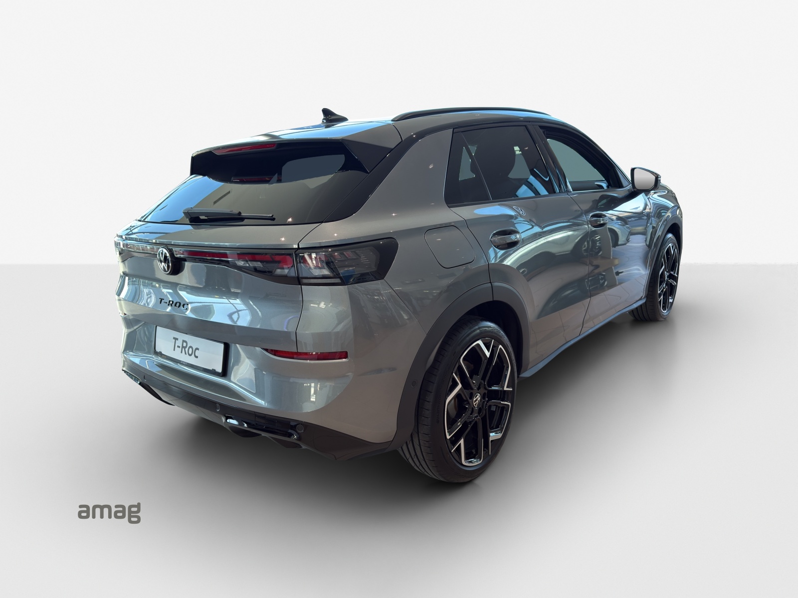 VW T-Roc 1.5 eTSI mHEV R-Line DSG-image-4
