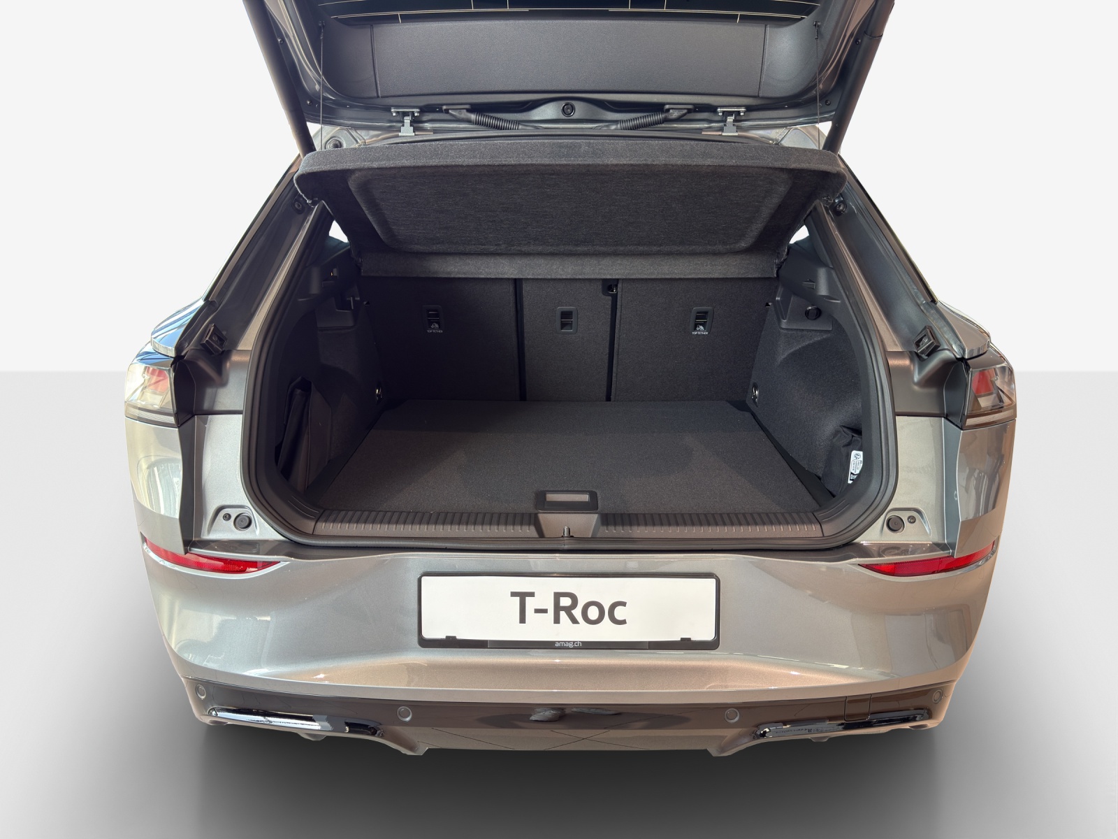 VW T-Roc 1.5 eTSI mHEV R-Line DSG-image-12