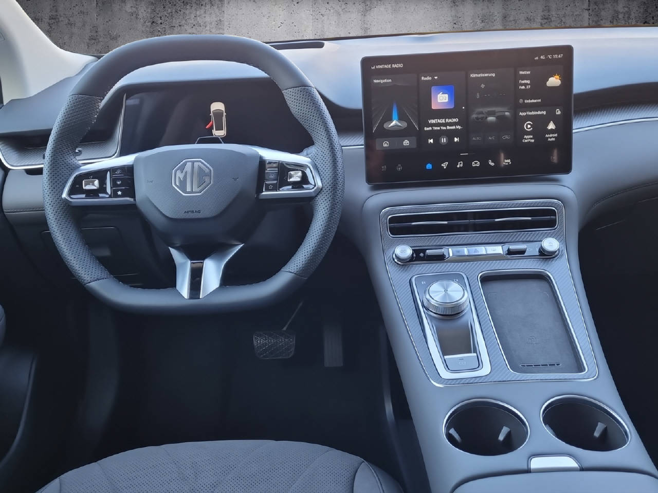MG S6 EV 77 kWh Luxury 4WD-image-5