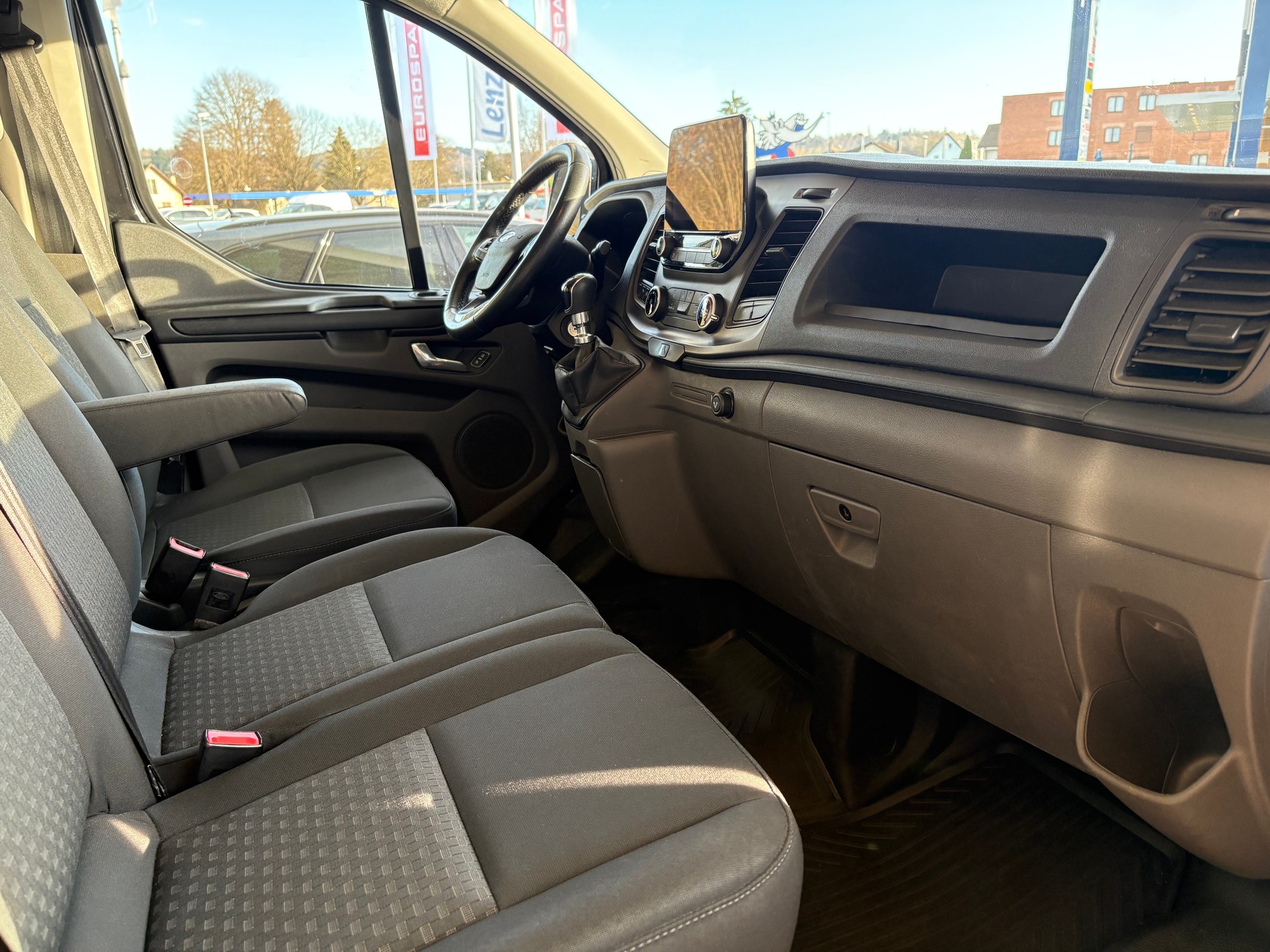 FORD Transit Custom Van 320 L2H1 DK Trend-image-6