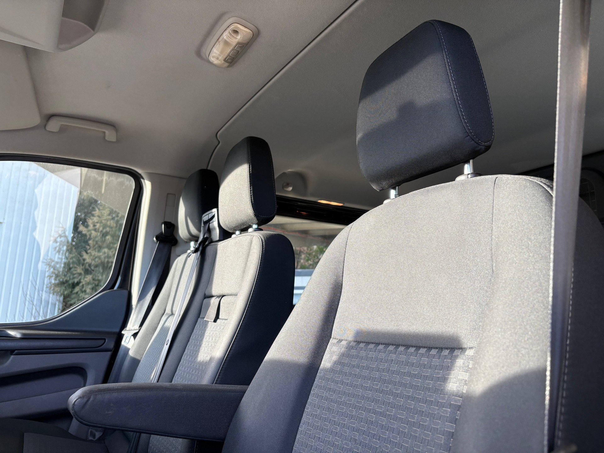 FORD Transit Custom Van 320 L2H1 DK Trend-image-10