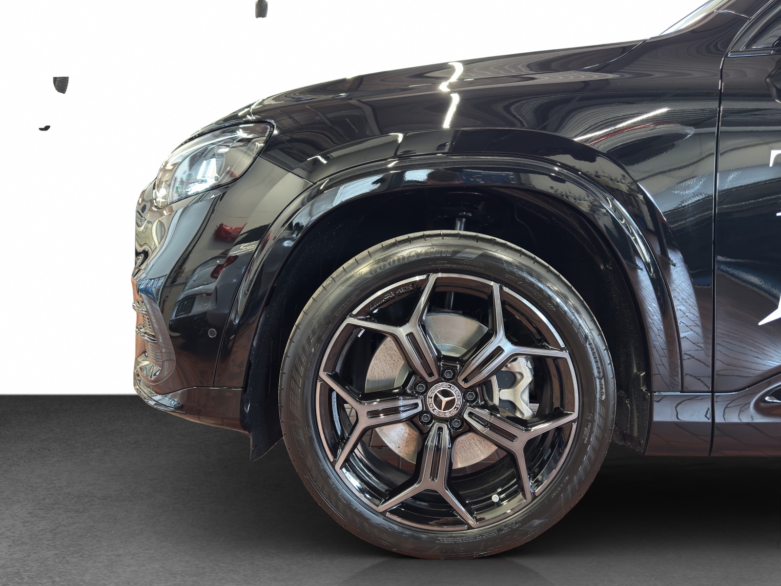 MERCEDES-BENZ GLB 350 85kWh EQ 4 Matic-image-21