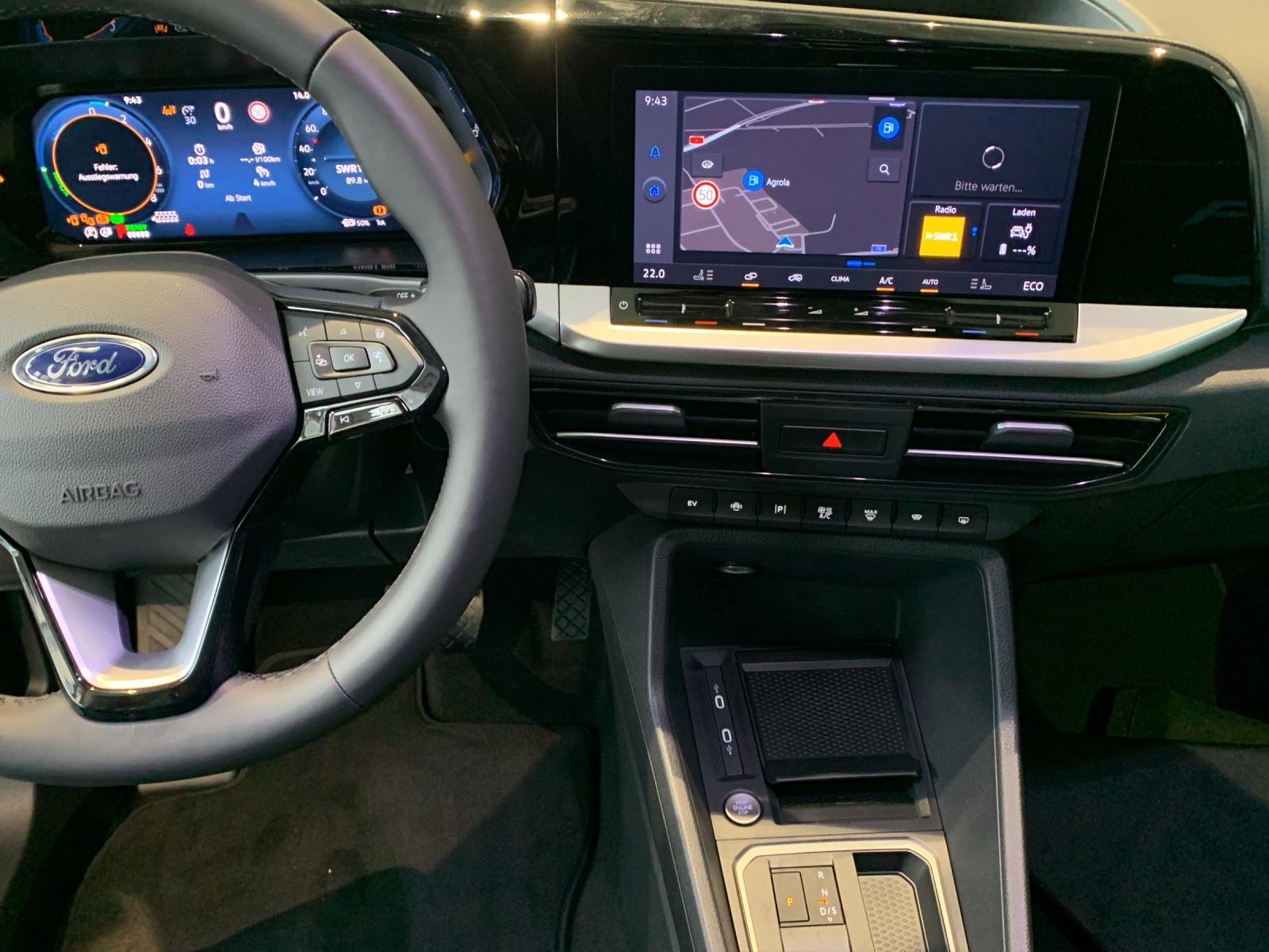 FORD Tourneo Grand Connect 150 Active PHEV-image-9