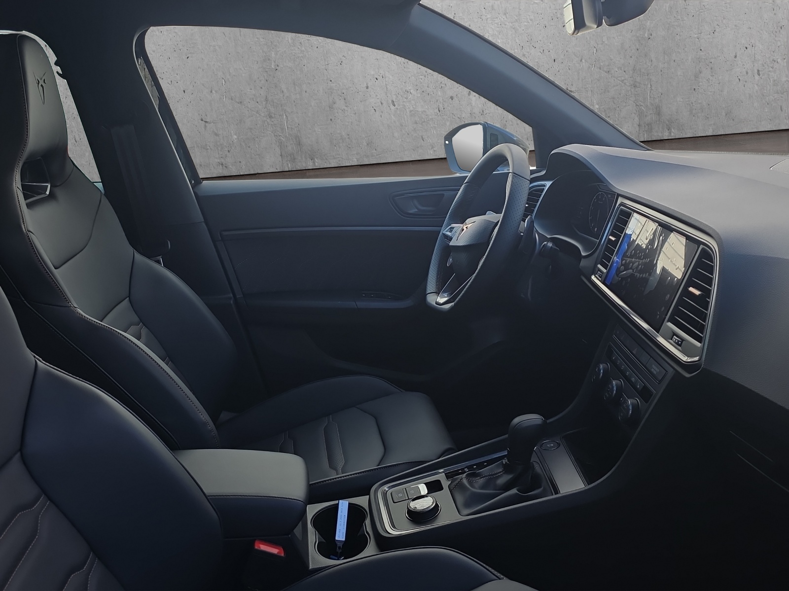 CUPRA Ateca 2.0TSI VZ 4Drive DSG "Schweizer Fahrzeug"-image-11