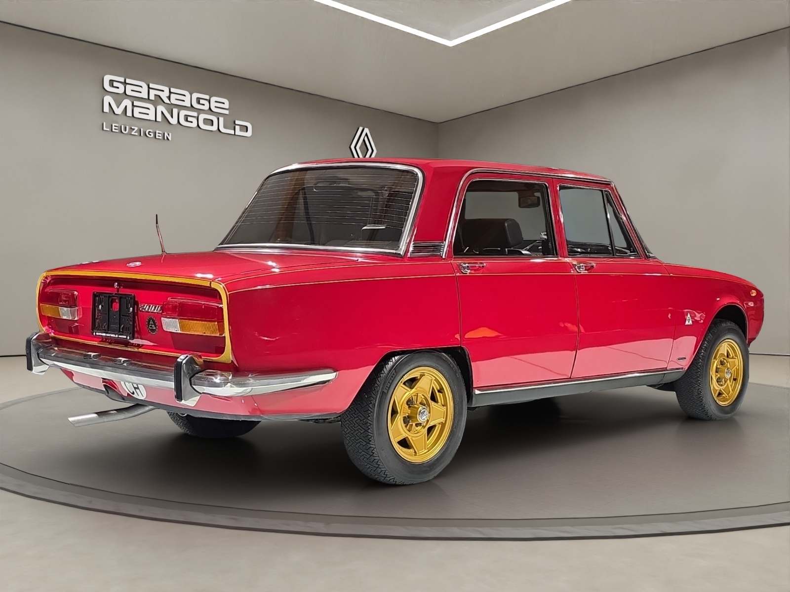 ALFA ROMEO Berlina 2000-image-4