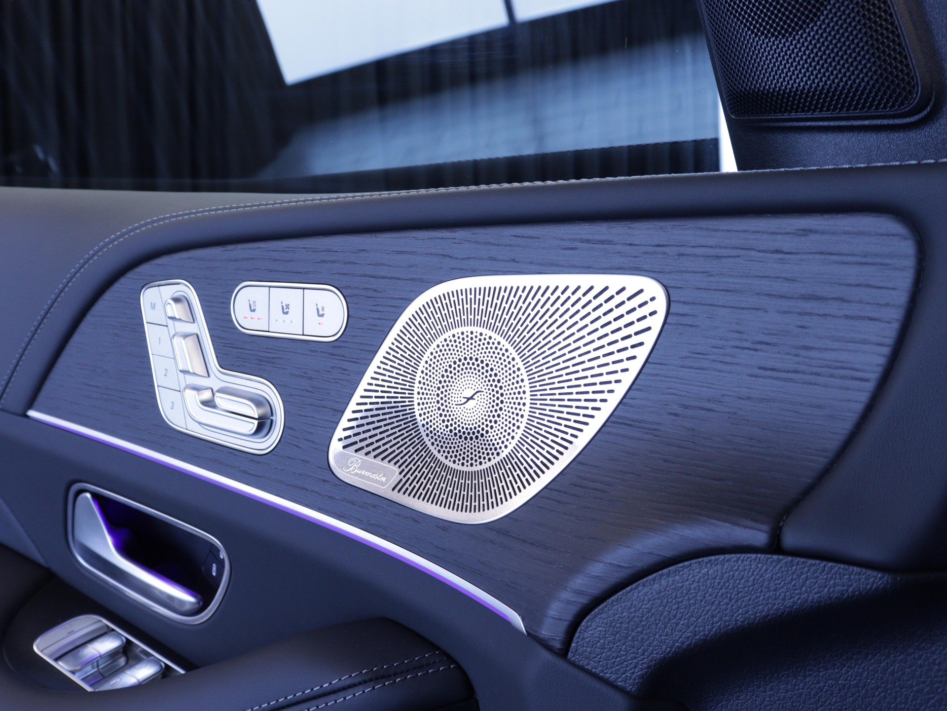MERCEDES-BENZ GLE 53 AMG 4matic+-image-8