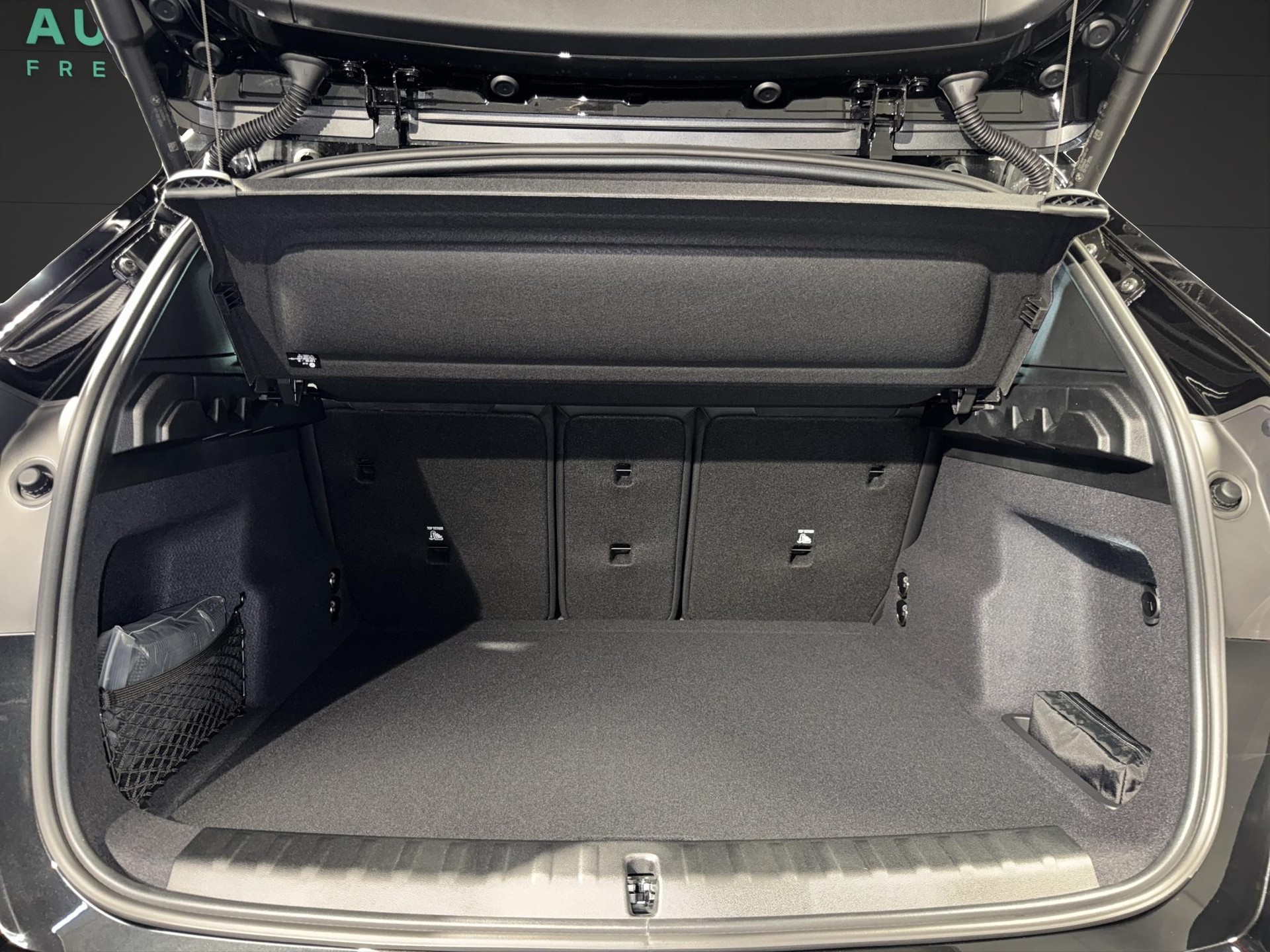 BMW X1 20d xDrive paddles-image-15