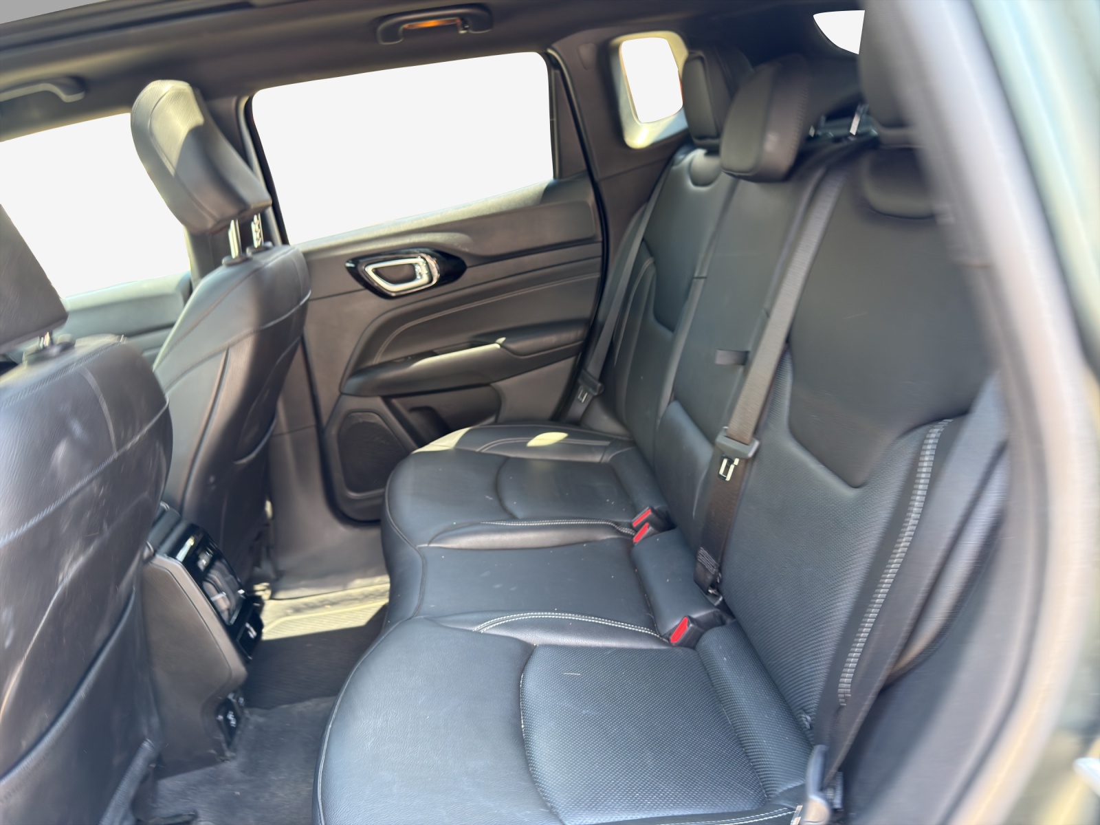 JEEP Compass 4x2 1.3 Turbo 80th Anniversary DKG-image-11