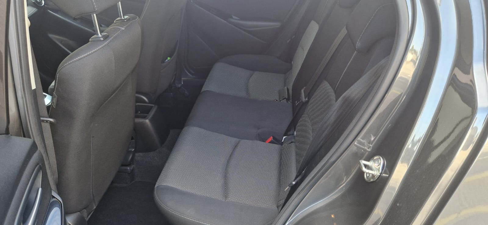 MAZDA 2 SKYACTIV-G 115 Revolution-image-14