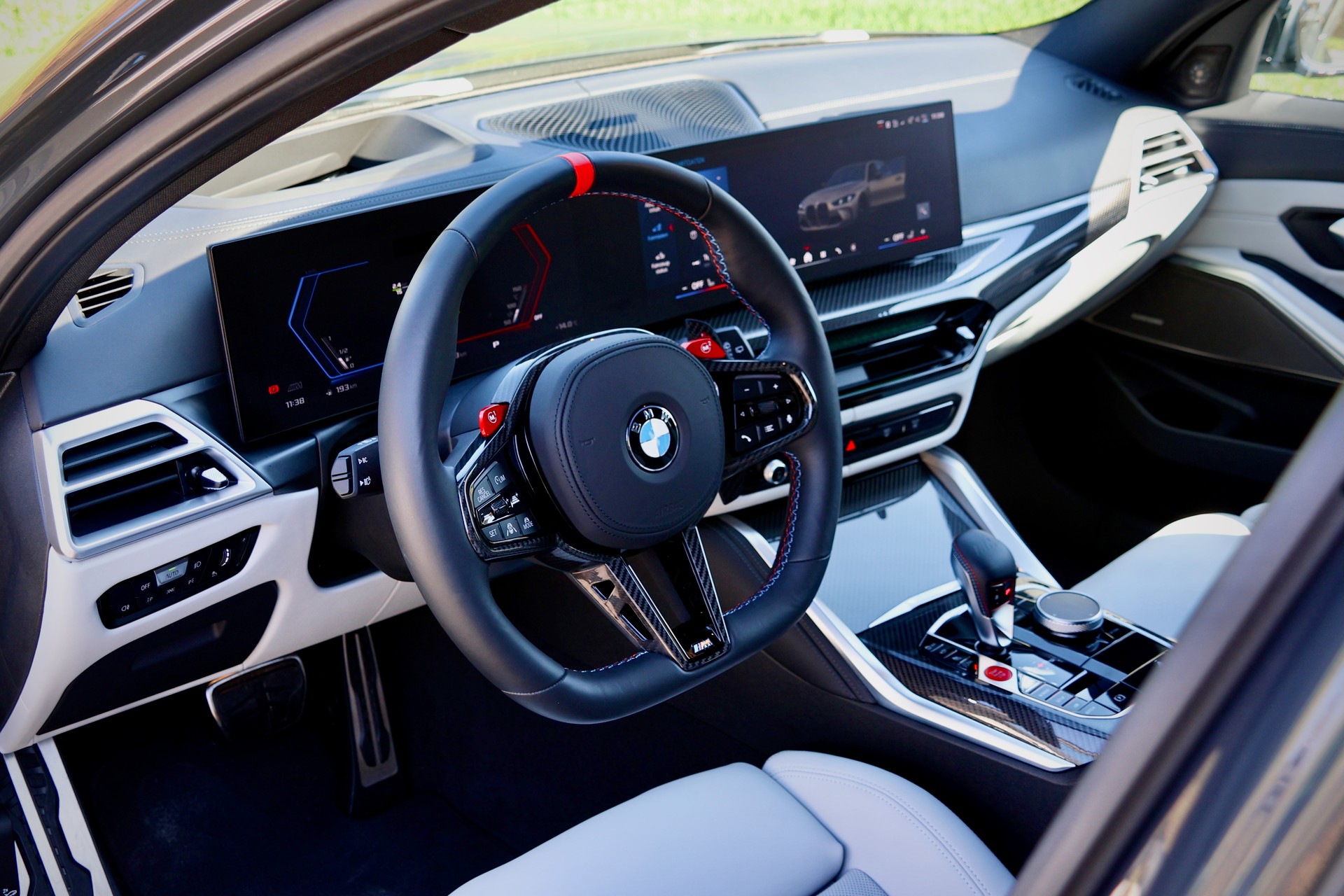 BMW M3 Touring xDrive Competition M-image-9