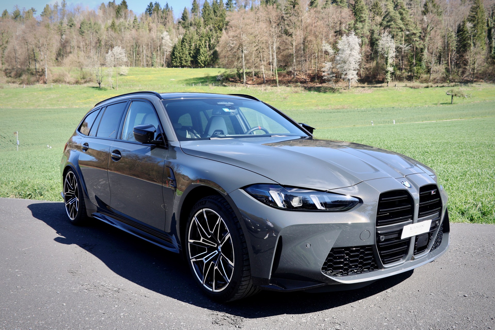 BMW M3 Touring xDrive Competition M-image-1