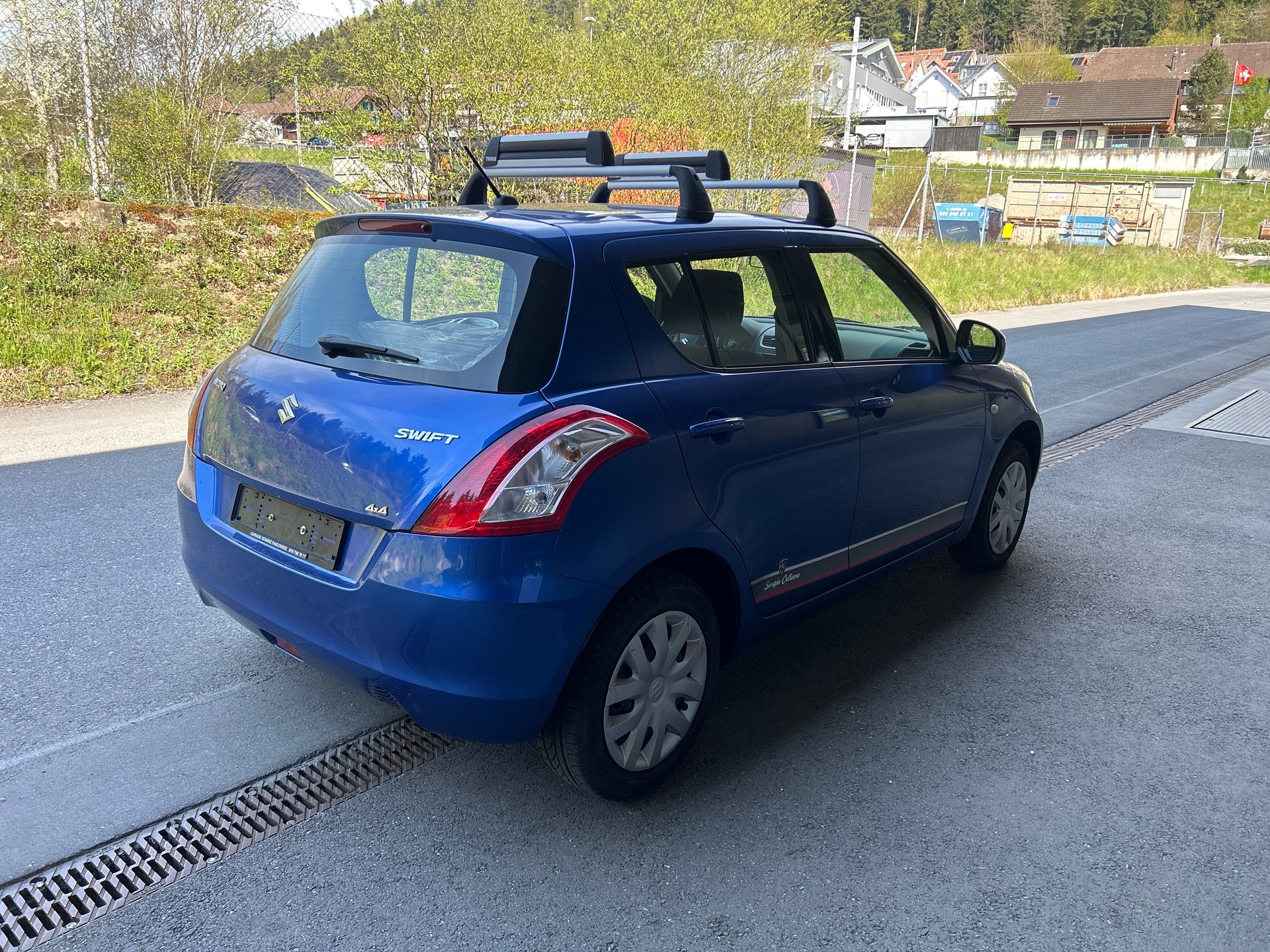 SUZUKI Swift 1.2i 16V GL Top Sergio Cellano 4x4-image-4