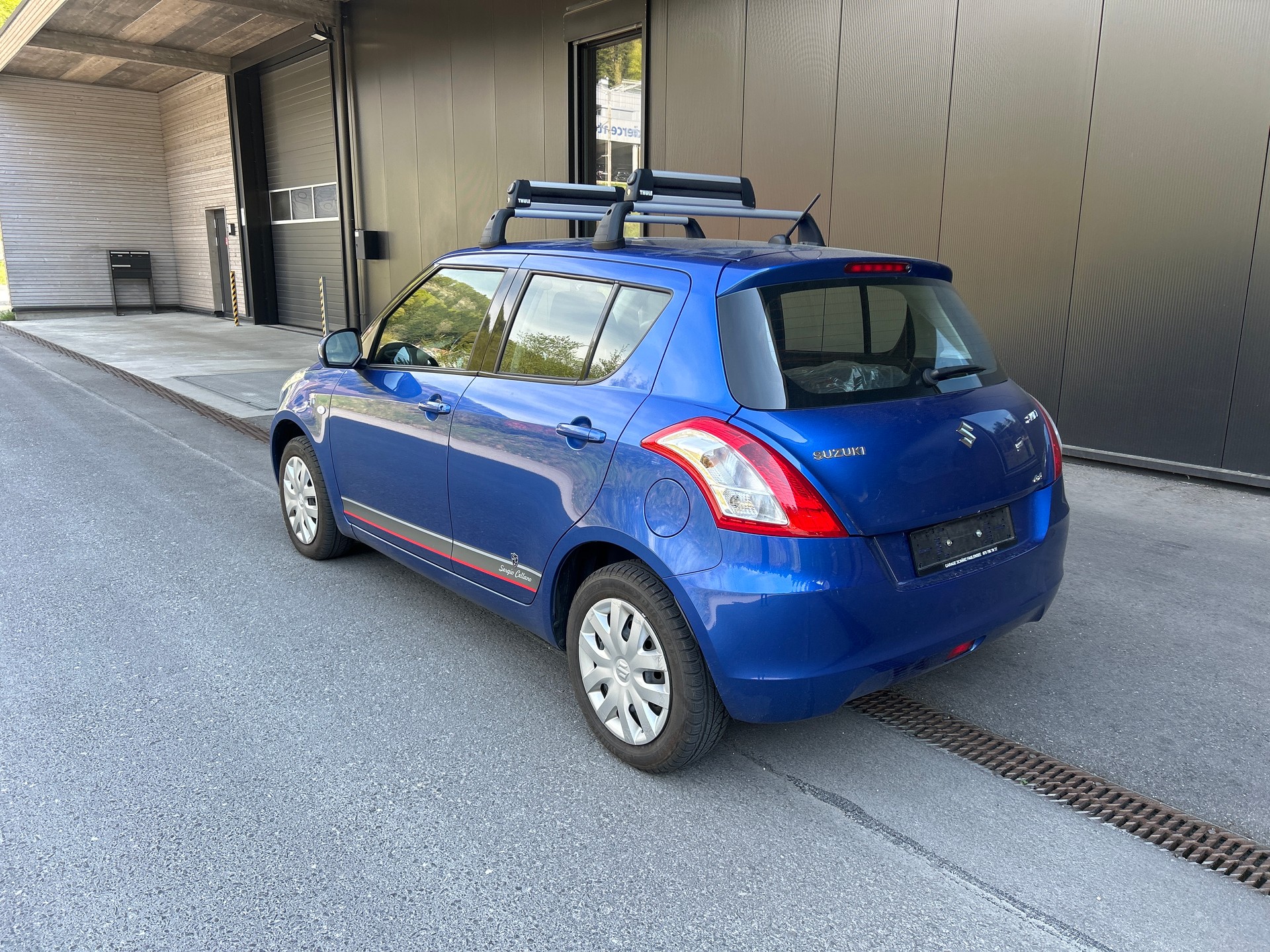 SUZUKI Swift 1.2i 16V GL Top Sergio Cellano 4x4-image-2