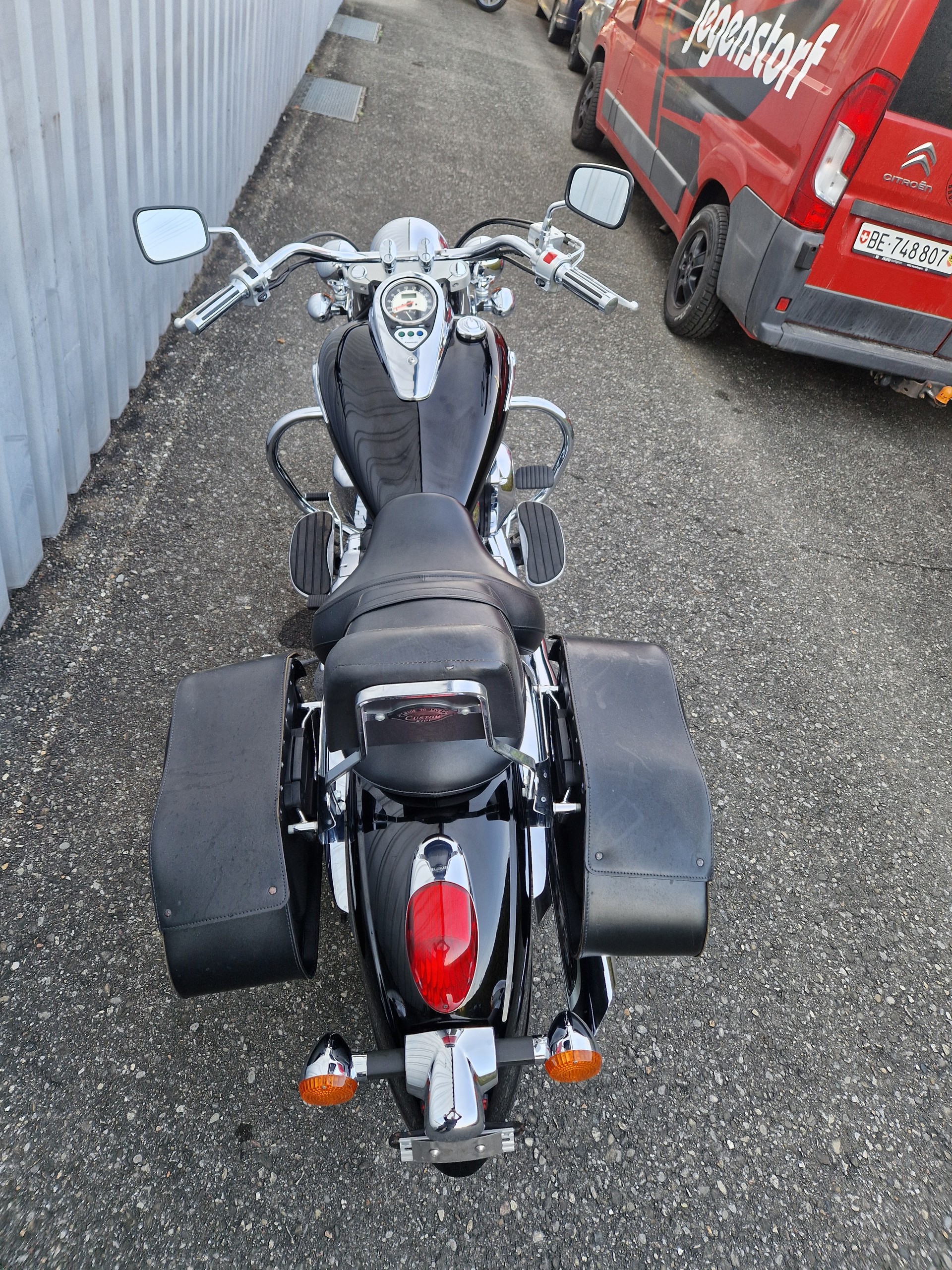 KAWASAKI VN 900 Classic Kundenauftrag-image-5