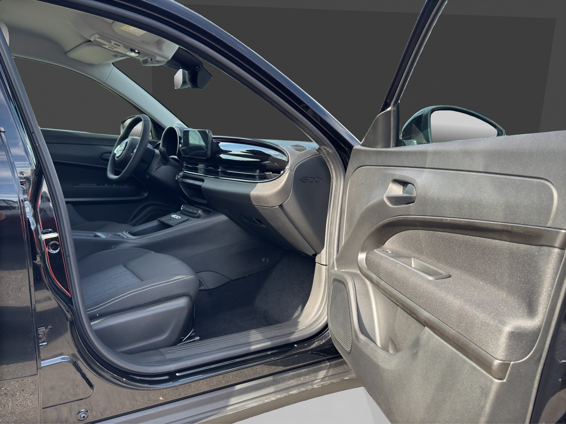 FIAT 600h Mild Hybrid Icon Swiss Edition-image-15