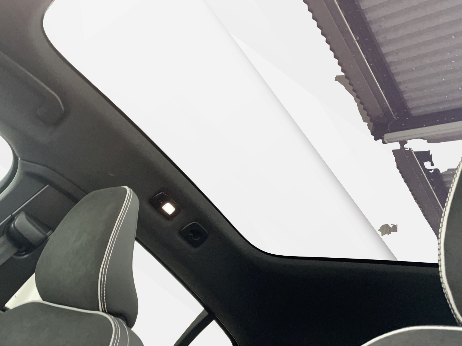 VOLVO C40 P8 Twin Recharge Ultimate AWD-image-8