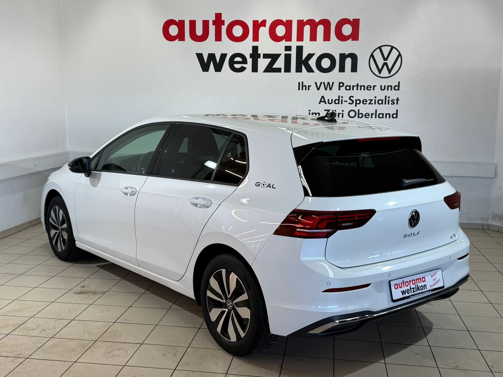 VW Golf 1.5 e TSI mHEV Goal Edition DSG-image-2