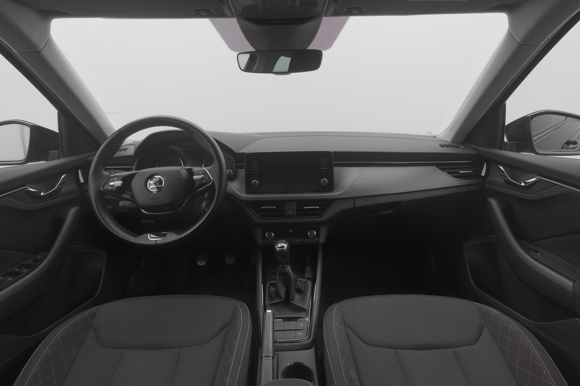 SKODA Kamiq 1.0 TSI Fresh-image-5