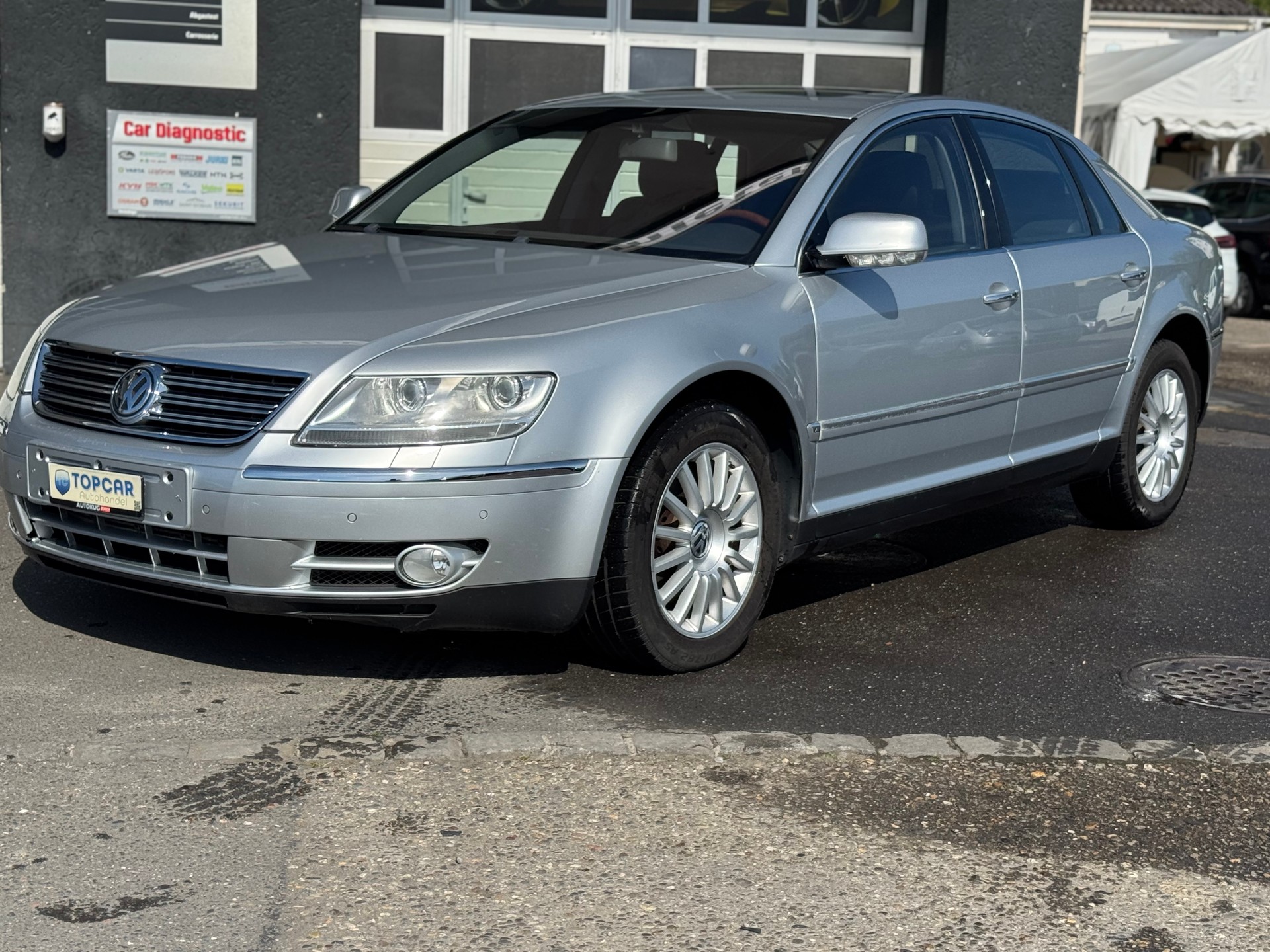 VW Phaeton 3.2 V6 4Motion-image-2