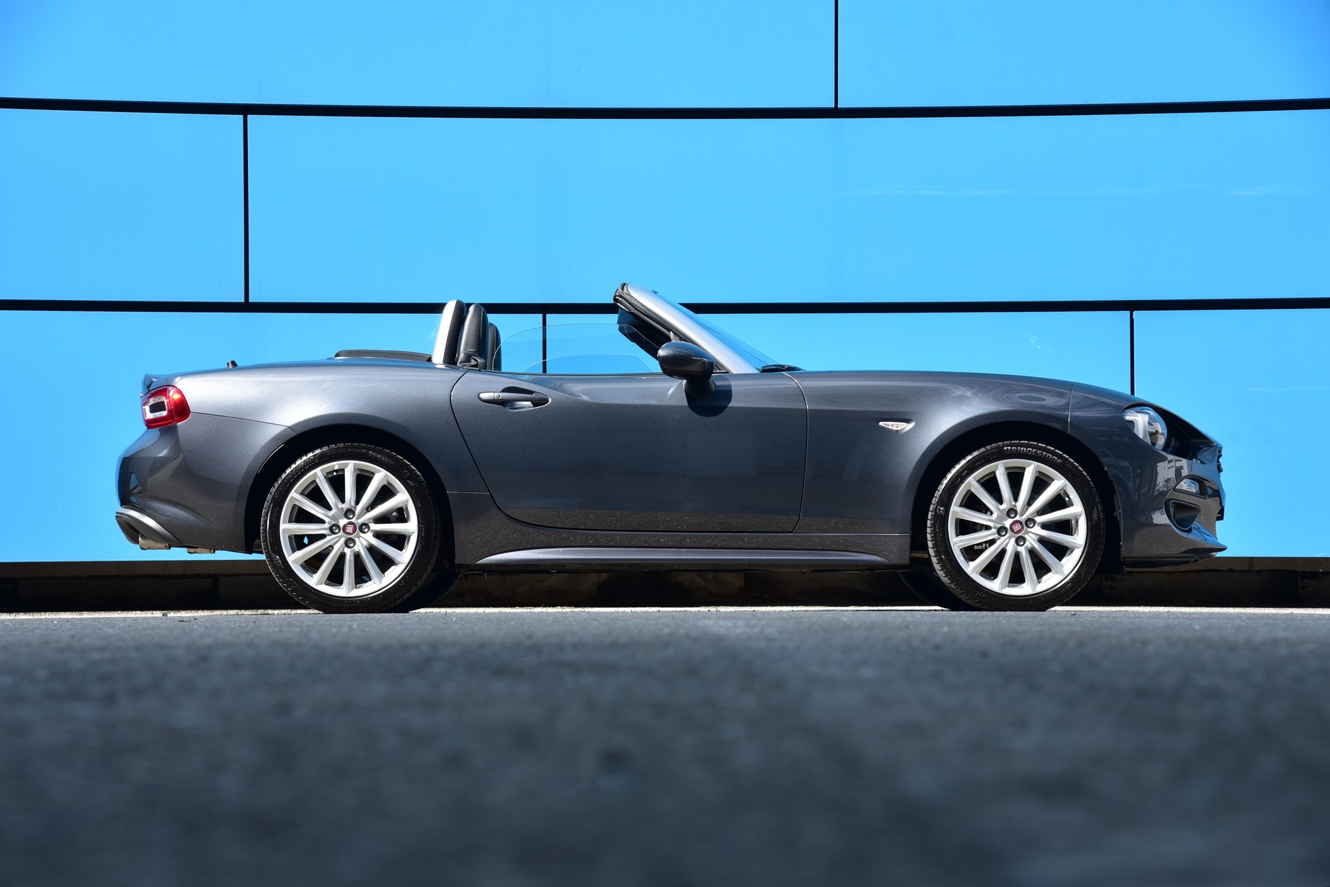 FIAT 124 Spider 1.4 TB Lusso-image-2