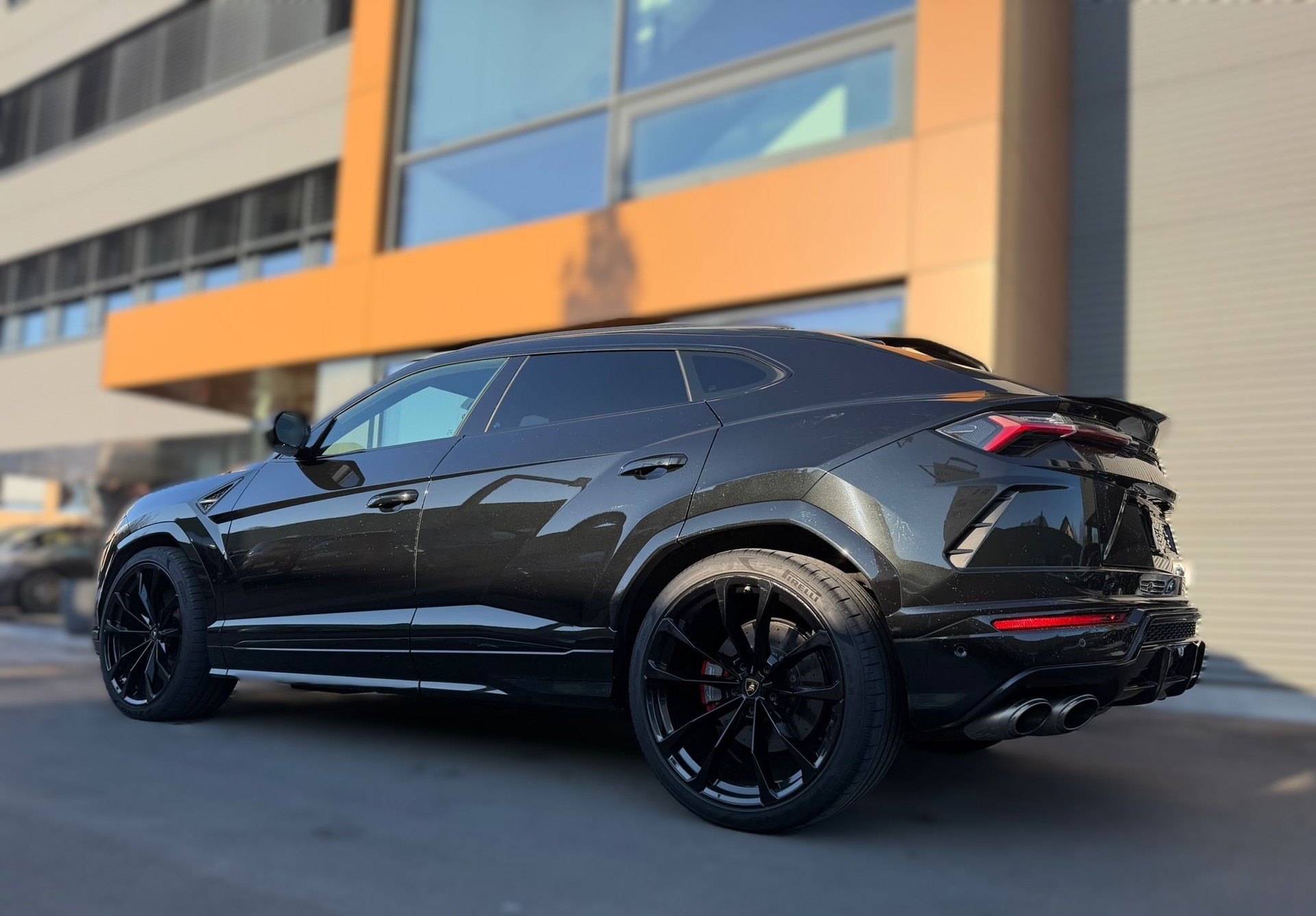 LAMBORGHINI Urus 4.0-image-1