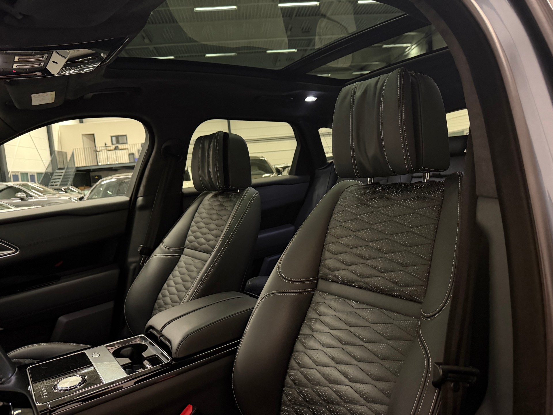 LAND ROVER Range Rover Velar SV Autobiography Dyn. Edition A.-image-19