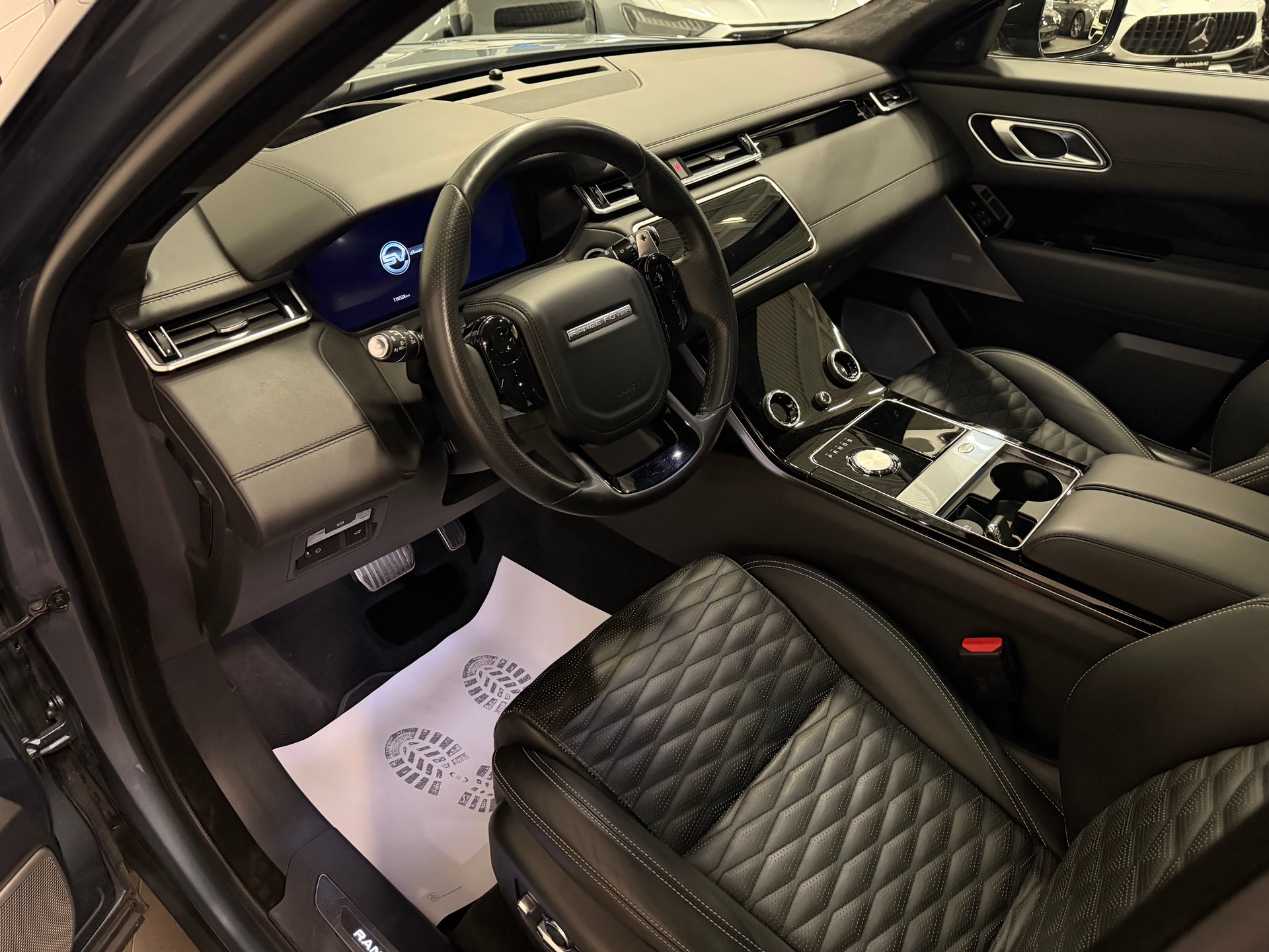 LAND ROVER Range Rover Velar SV Autobiography Dyn. Edition A.-image-17