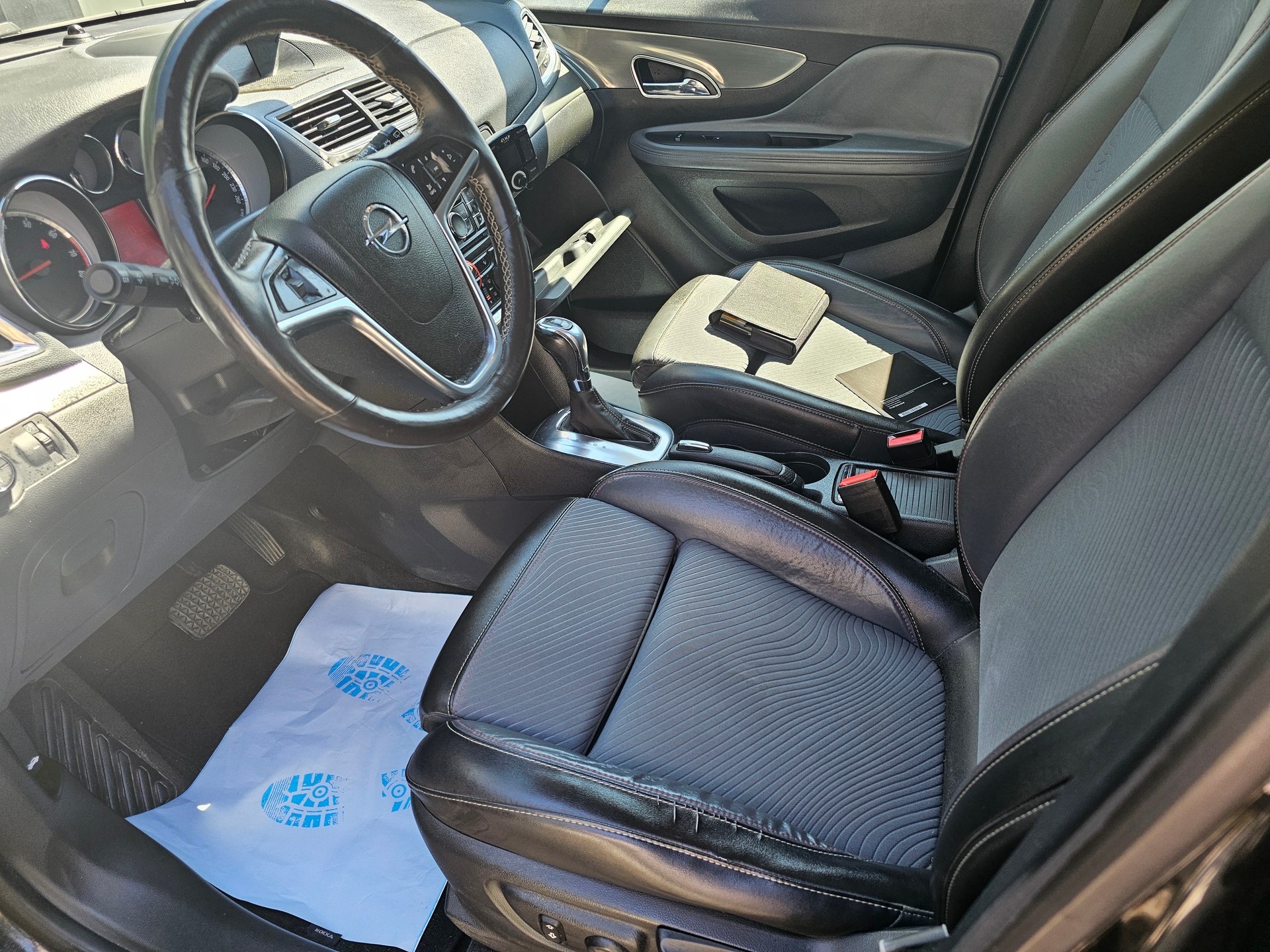 OPEL Mokka 1.4i 16V Turbo Cosmo 2WD Automatik-image-12