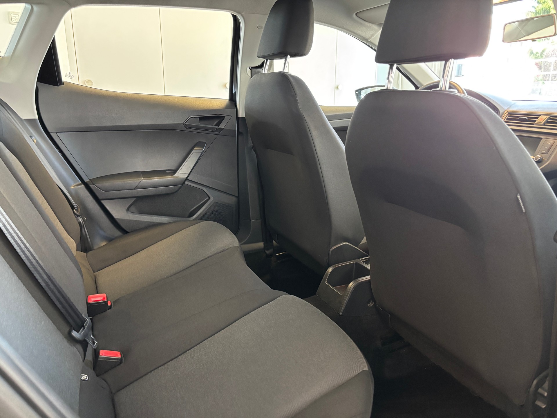 SEAT Ibiza 1.0 EcoTSI Sol-image-10