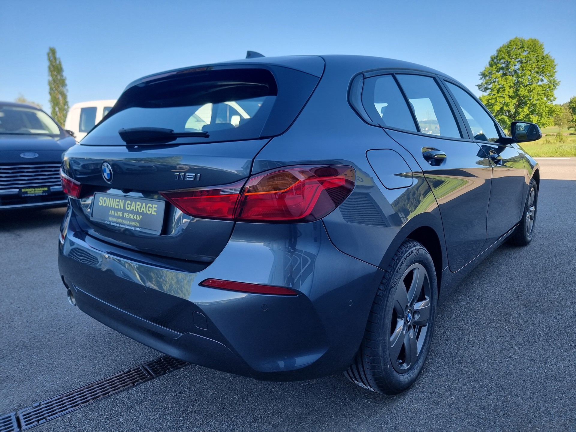 BMW 118i-image-10
