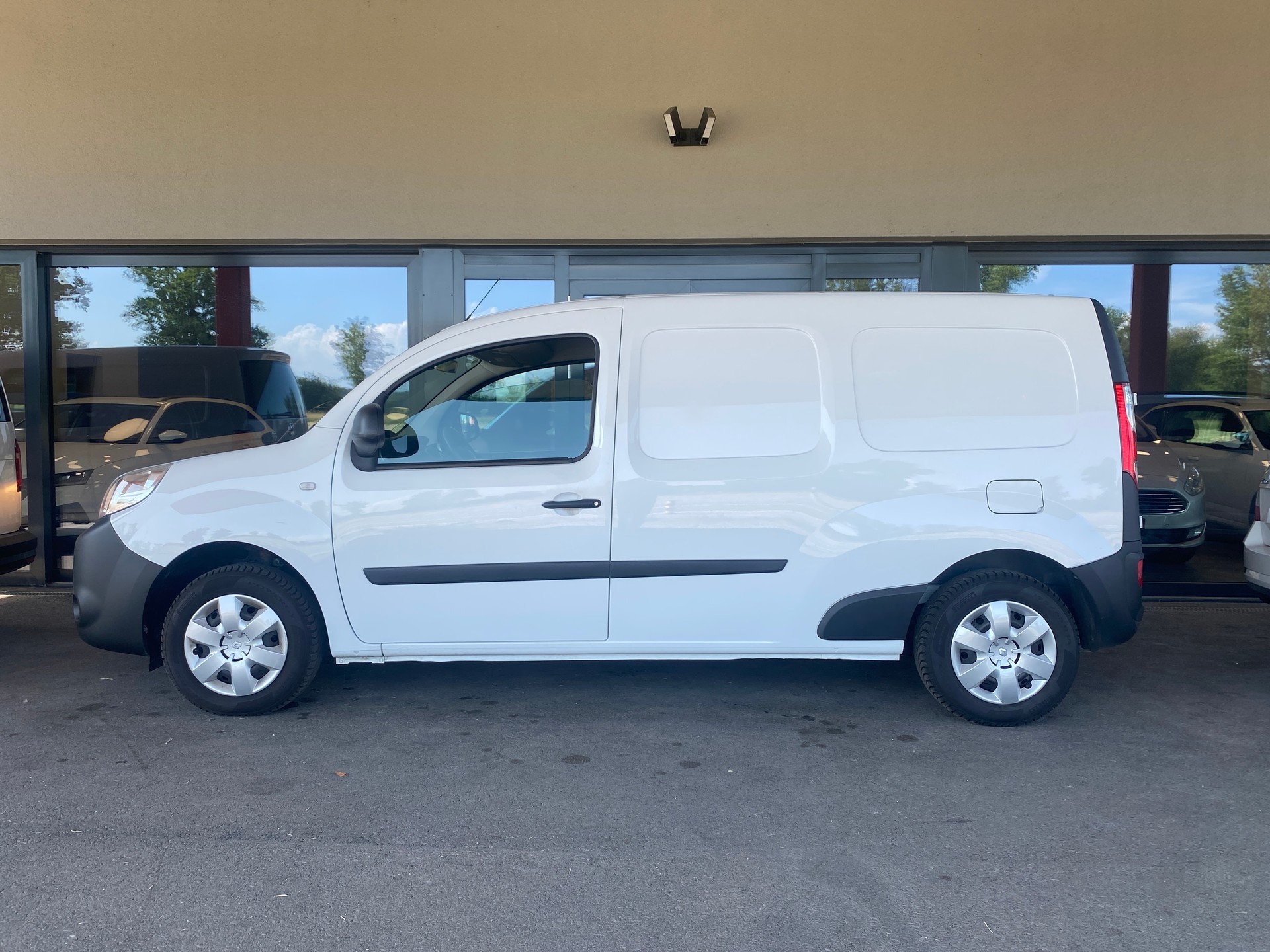 RENAULT Kangoo Maxi dCi 95 ENERGY Business 2 Pl./2 pl.-showroom-element-2