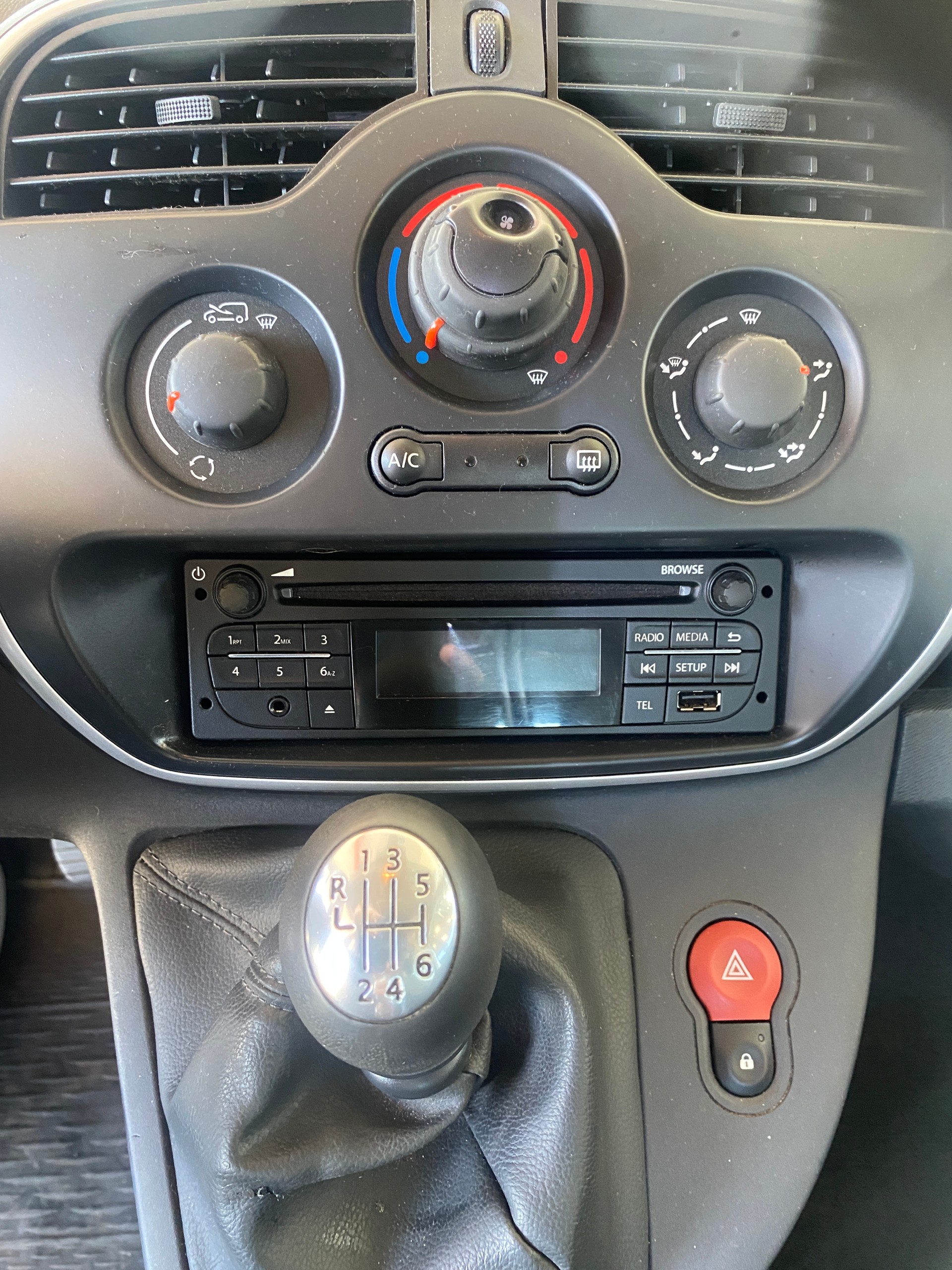 RENAULT Kangoo Maxi dCi 95 ENERGY Business 2 Pl./2 pl.-image-7